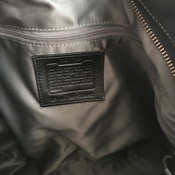 EUC Coach Bag - Picture 2 of 7